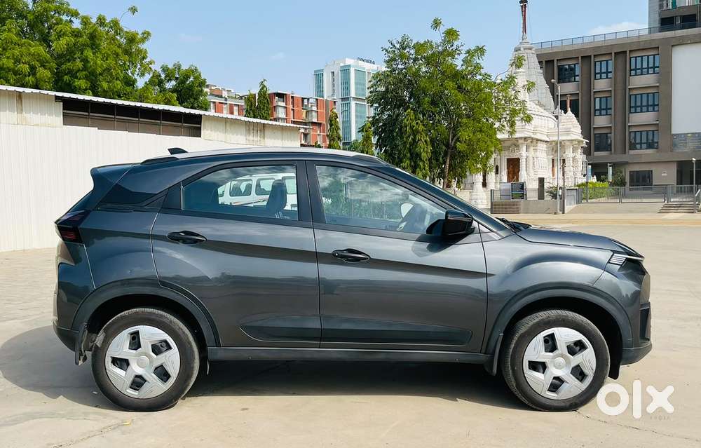 Tata Nexon Pure 1.2 S Revotron Petrol 6 Mt, 2024, Petrol