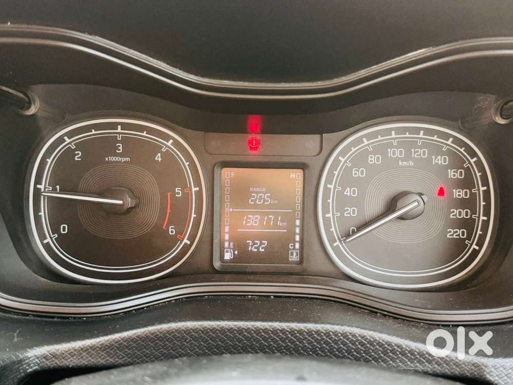 Maruti Suzuki Brezza 2017 Diesel 2nd Owner