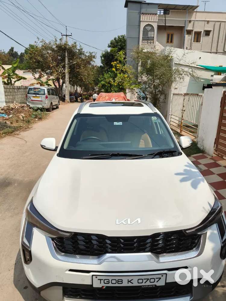 Kia Sonet 1.0 Dct 2024 28000 Km Driven