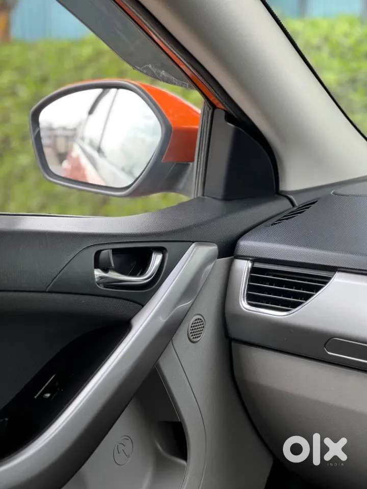 Tata Nexon 1.5 Revotorq Xza Plus Dualtone, 2018, Diesel