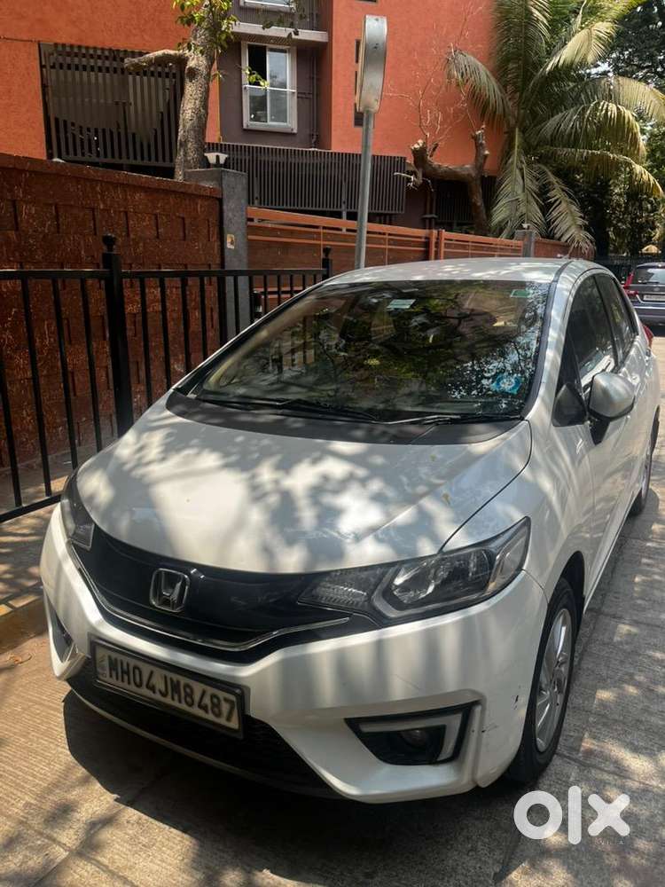 Honda Jazz White Automatic Petrol