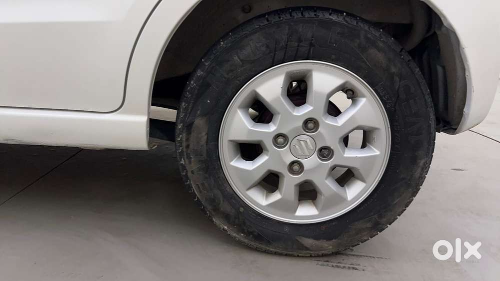 Maruti Suzuki A-star 1.0 Zxi, 2012, Petrol