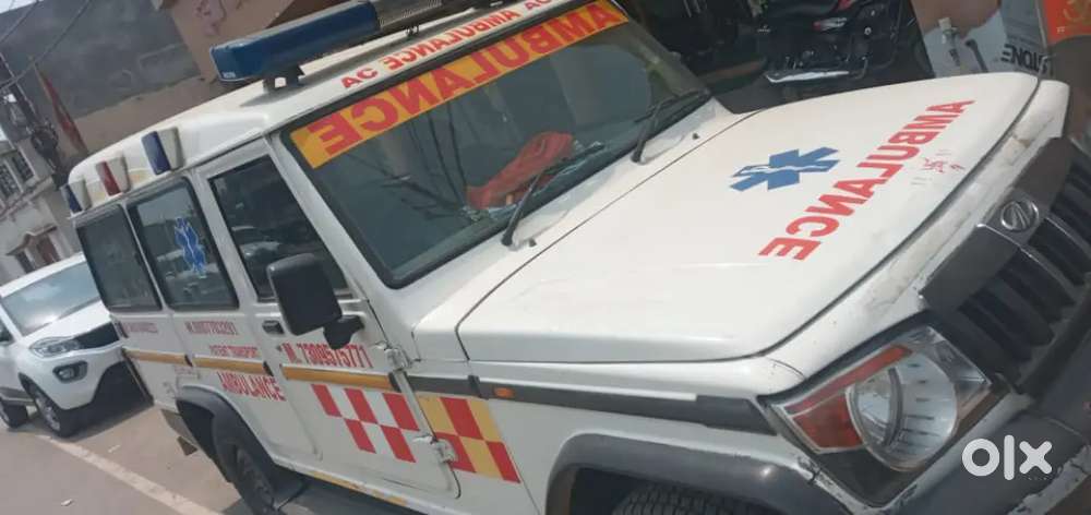 महिंद्रा बोलेरो एम्बुलेंस