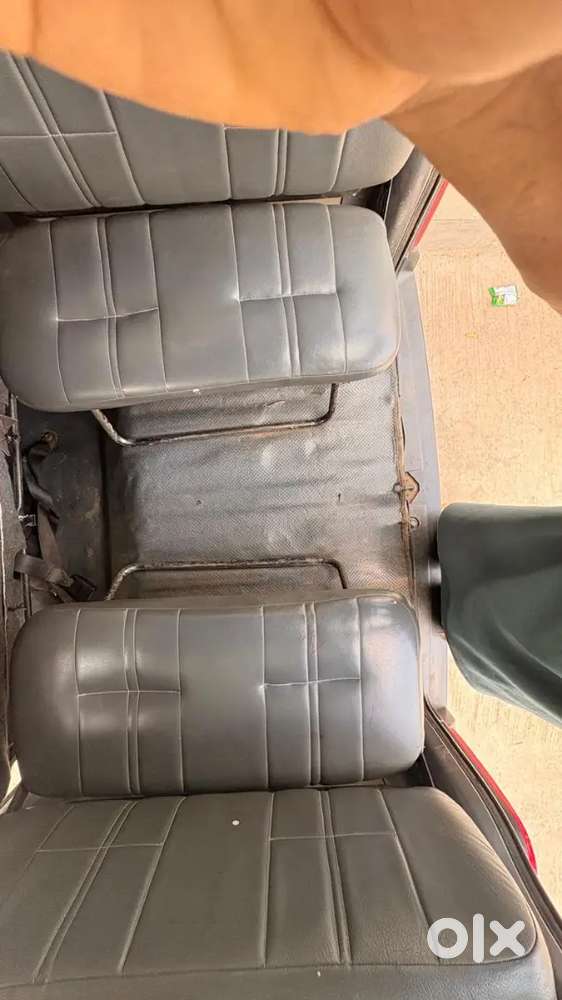 Maruti Suzuki Eeco 2010 Petrol Well Maintained