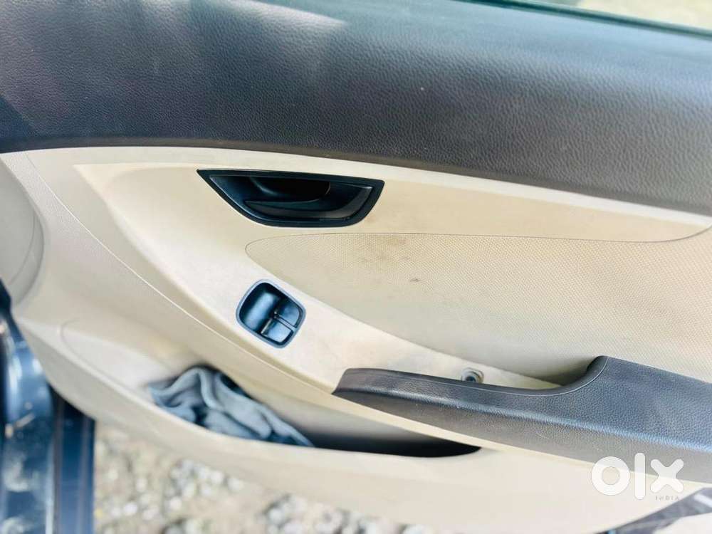 Hyundai Petrol Manual 2017