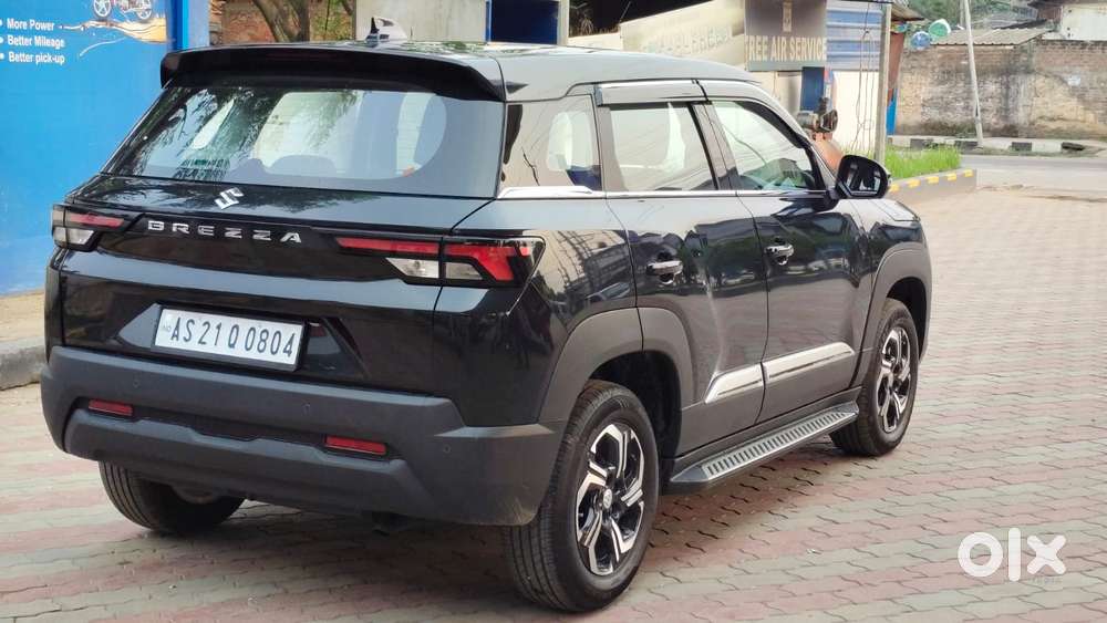 Maruti Suzuki Brezza 1.5 Vxi Smart Hybrid, 2025, Petrol
