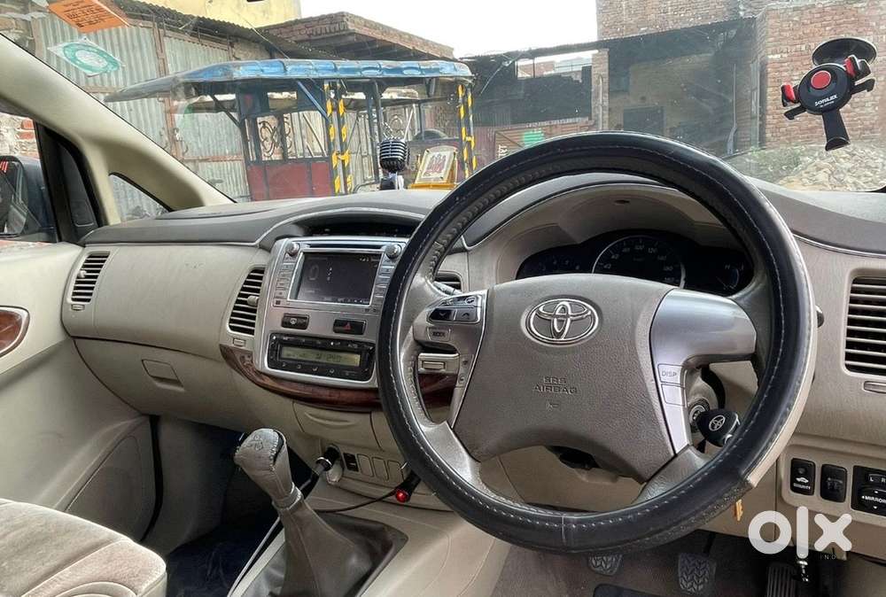 Toyota Innova 2014 Year Car