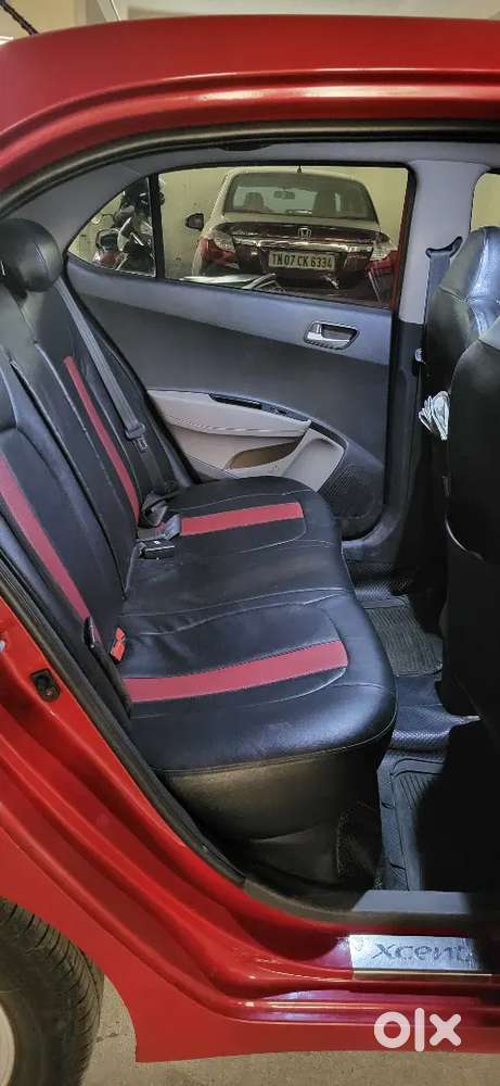 Hyundai Xcent 2015 Petrol With Lcd Screen & New Tyres