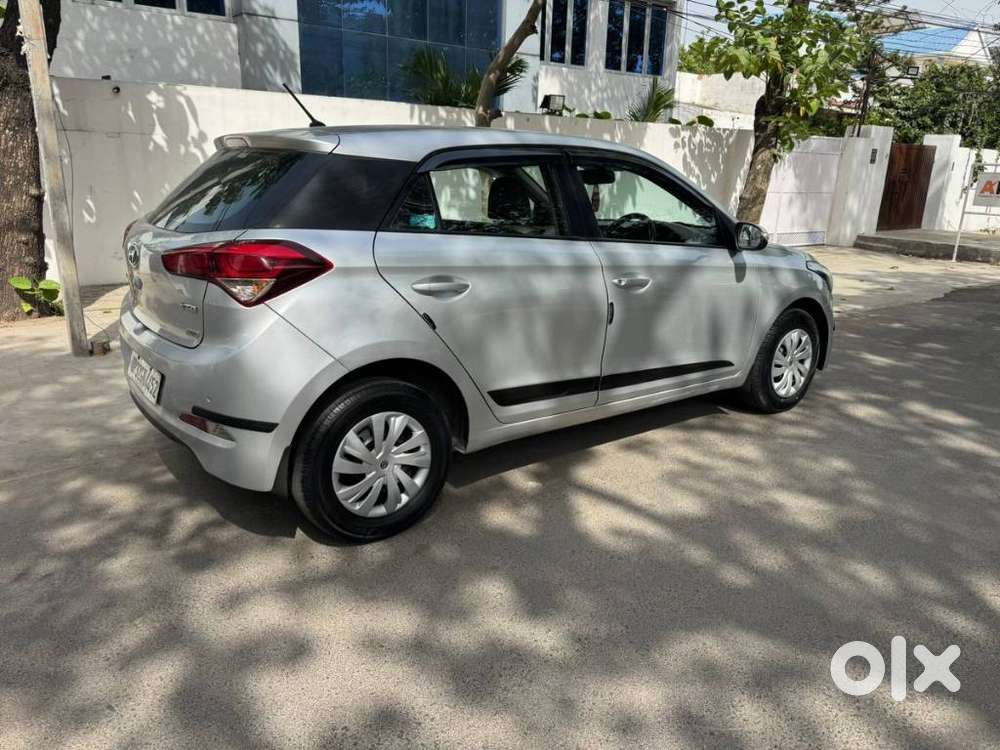 Hyundai I20 Sportz 1.4 Crdi, 2015, Diesel