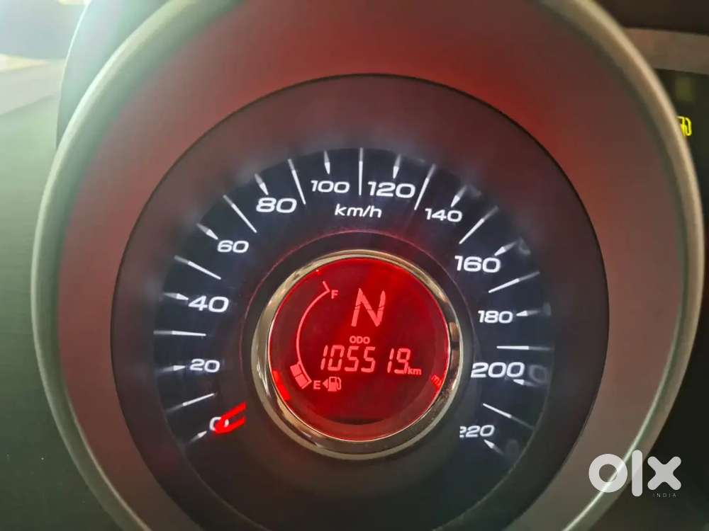 Mahindra Xuv500 2014
