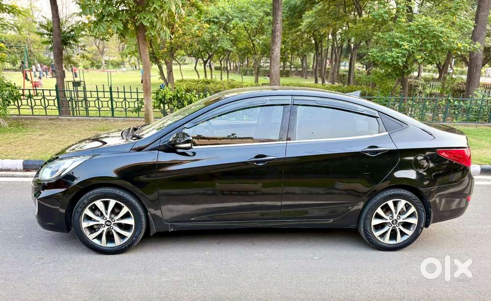 Hyundai Fluidic Verna 1.6 Vtvt Sx, 2013, Petrol