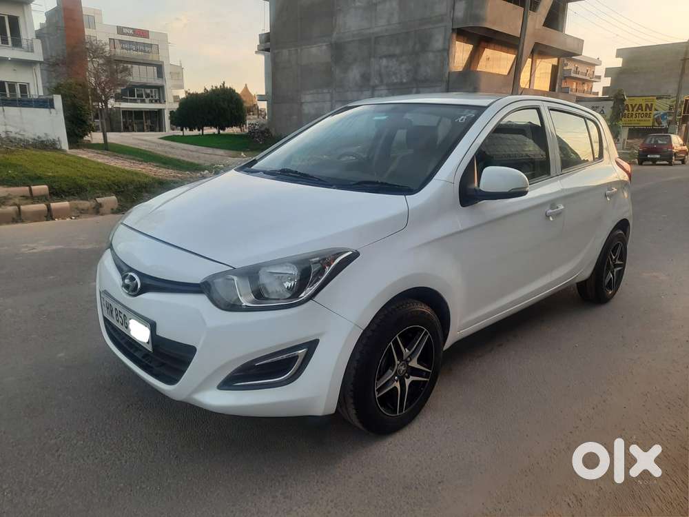 Hyundai I20 2012-2014 Magna Optional 1.2, 2012, Petrol