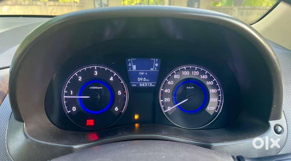 Hyundai Verna [ ] Fluidic 4s 1.6 Crdi Sx (o), 2016, Diesel