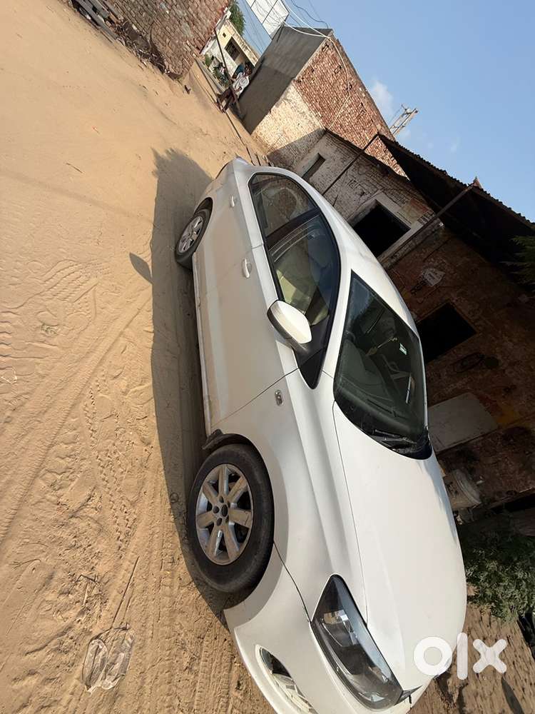Volkswagen Vento Diesel Manual 2012 Year