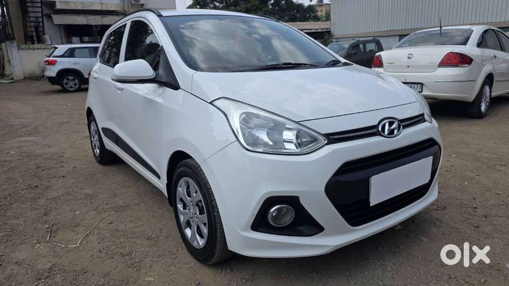 Hyundai Grand I10 2013-2016 Sportz, 2015, Petrol