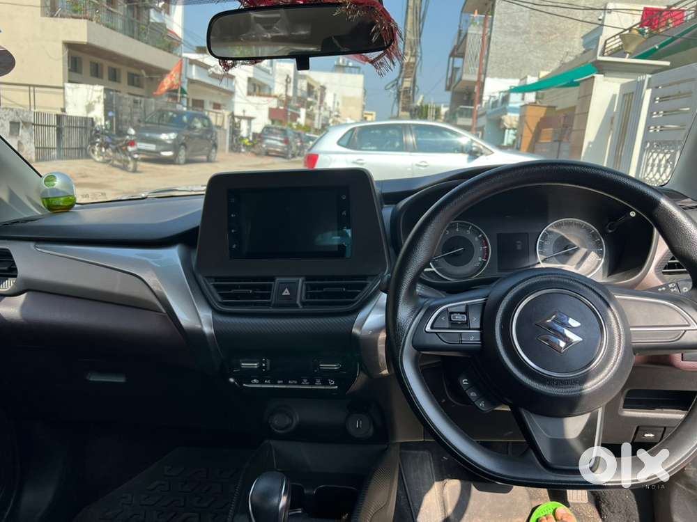 Maruti Suzuki Fronx Petrol 2024