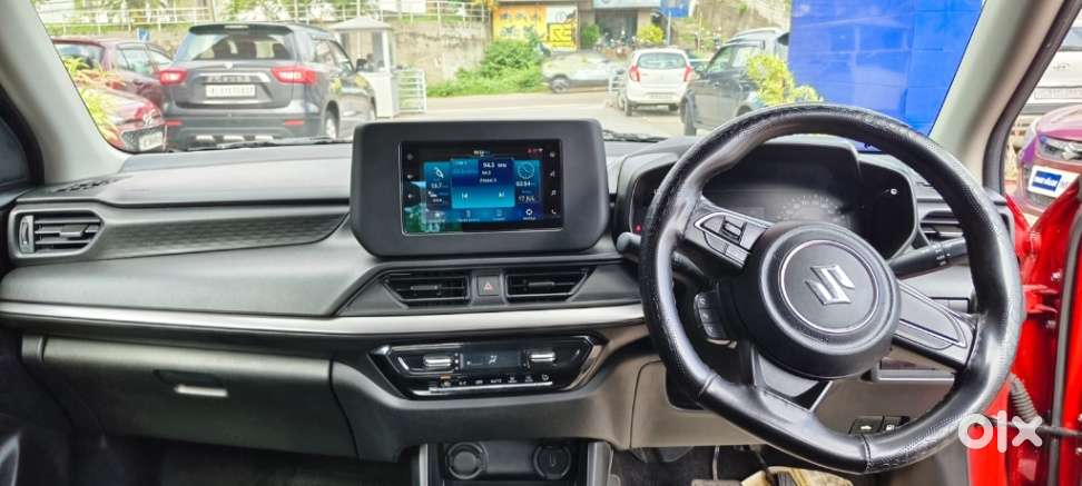 Maruti Suzuki Swift Amt Zxi, 2024, Petrol