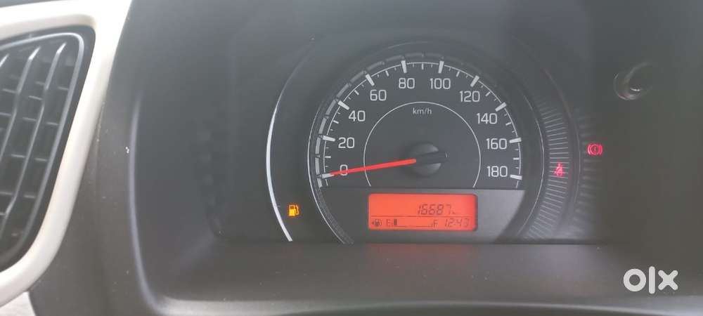 Maruti Suzuki Wagon R Zxi, 2022, Petrol