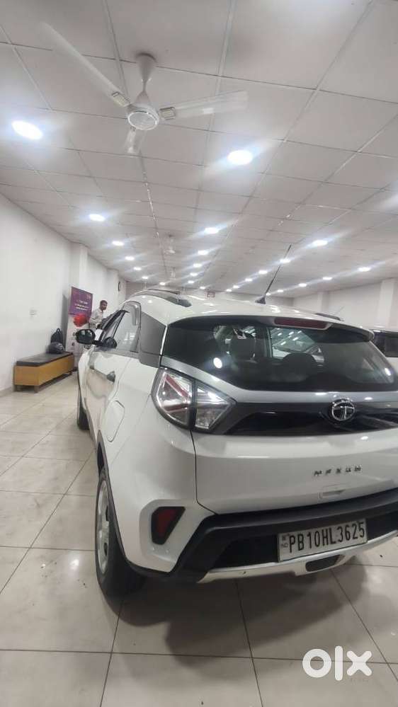 Tata Nexon 1.5 Revotorq Xt, 2020, Petrol