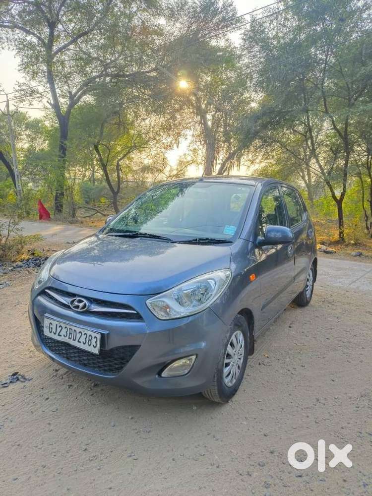 Hyundai I10 Sportz Option, 2016, Cng & Hybrids