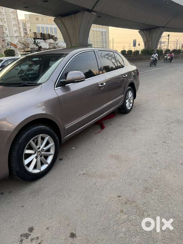 Skoda Superb V6 Petrol 2014