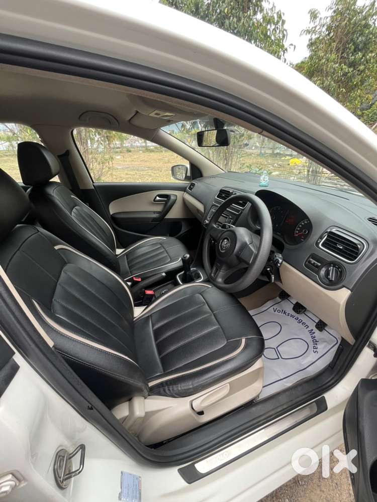 Volkswagen Polo Highline 2011 Petrol Manual