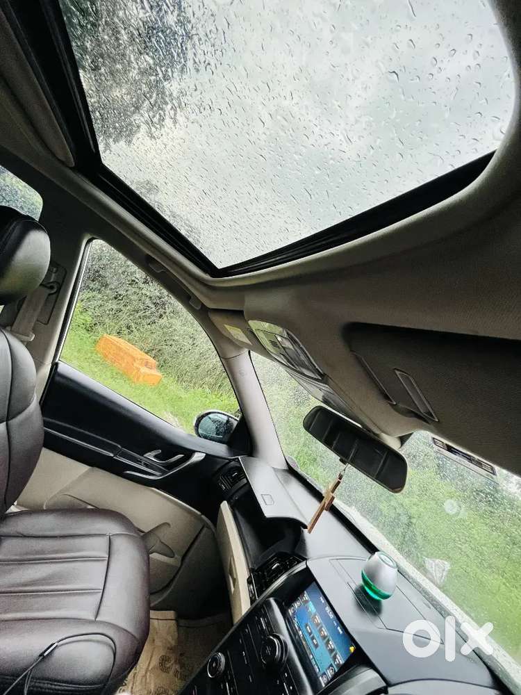 Mahindra Xuv500 2017 Diesel Well Maintained