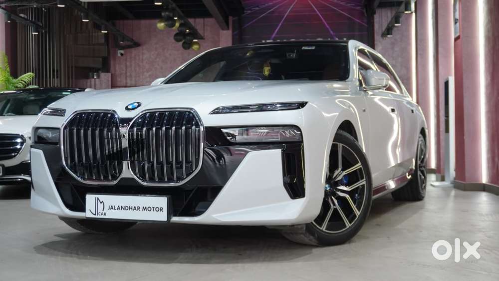 Bmw 7 Series 3.0 740i Sedan, 2025, Petrol