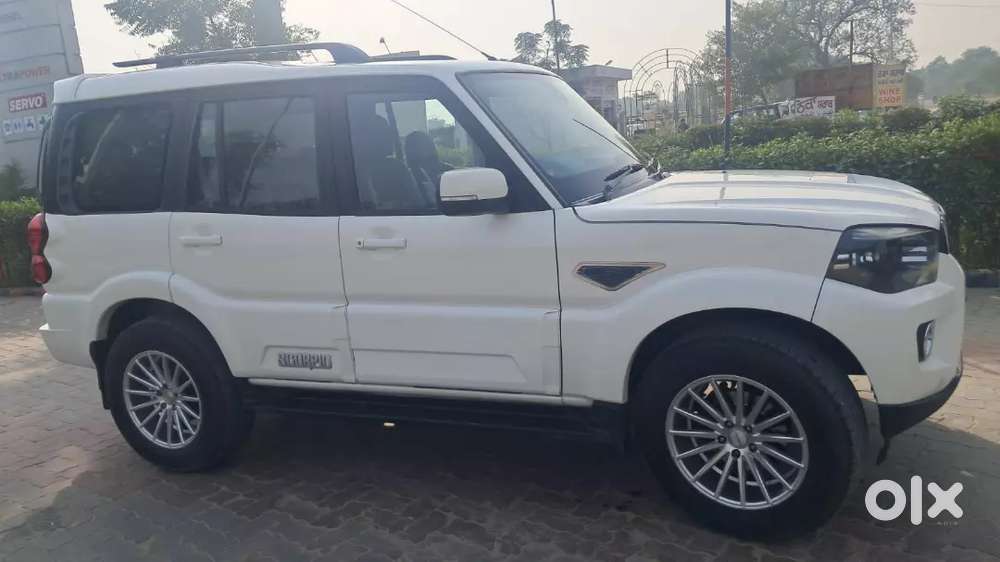 Mahindra Scorpio Classic 2018 Diesel 99000 Km Driven