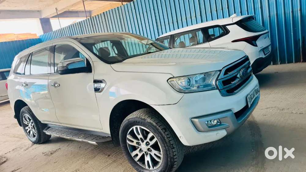Ford Endeavour 2017 Diesel 128000 Km Driven
