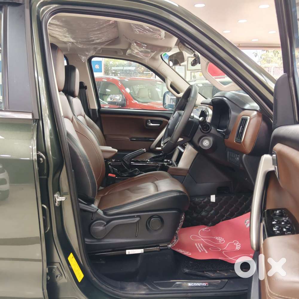 Mahindra Scorpio N Z8 Petrol At 7 Str, 2024, Petrol