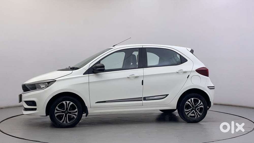 Tata Tiago 1.2 Revotron Xt Cng, 2023, Cng & Hybrids
