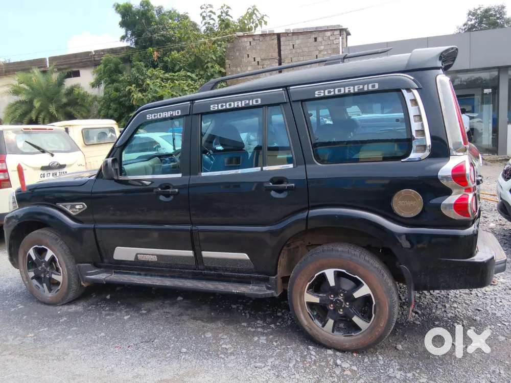 Mahindra Scorpio S11 2023