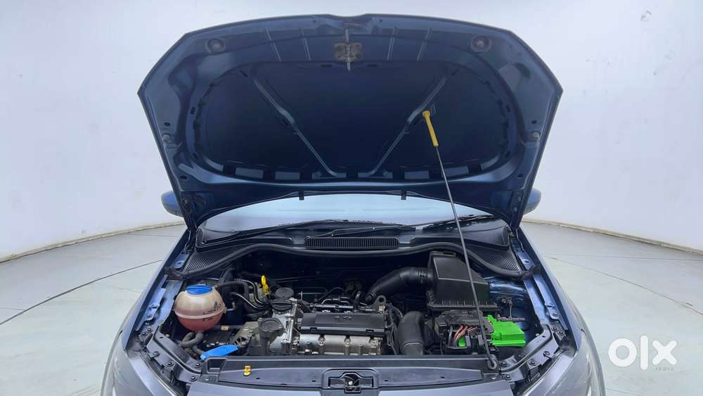 Volkswagen Ameo 1.2 Mpi Highline 16 Alloy, 2016, Petrol
