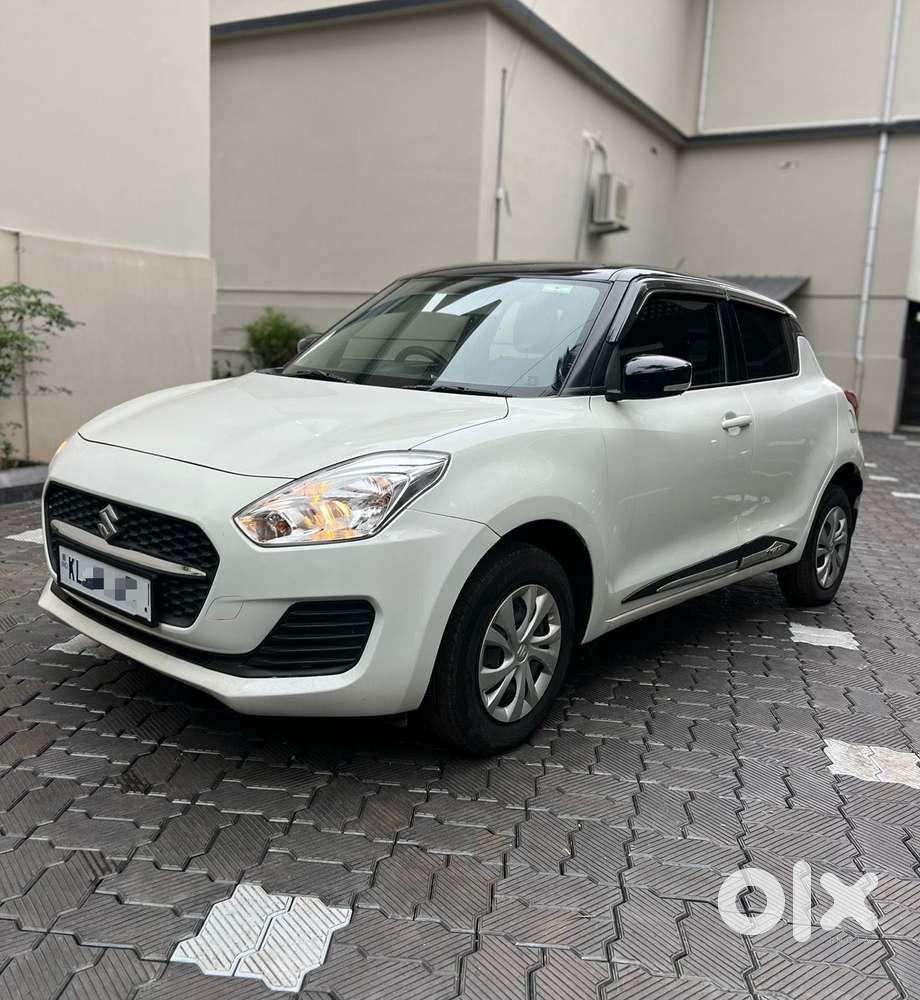 Maruti Suzuki Swift Vxi Optional, 2022, Petrol