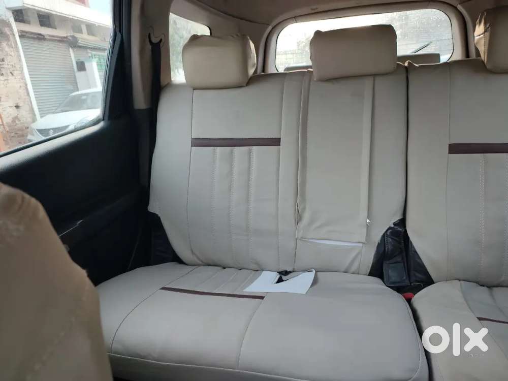 Mahindra Xuv500 2024 Diesel Well Maintained