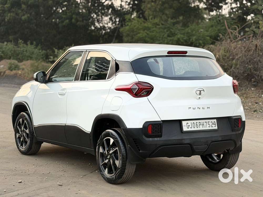 Tata Punch Accomplished, 2022, Petrol