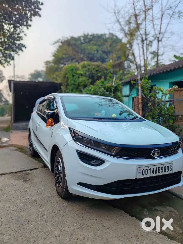 Tata Altroz 2023 Petrol Well Maintained, Good Condition Everything