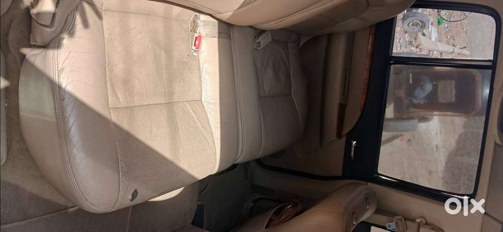 Ford Endeavor 2012 30