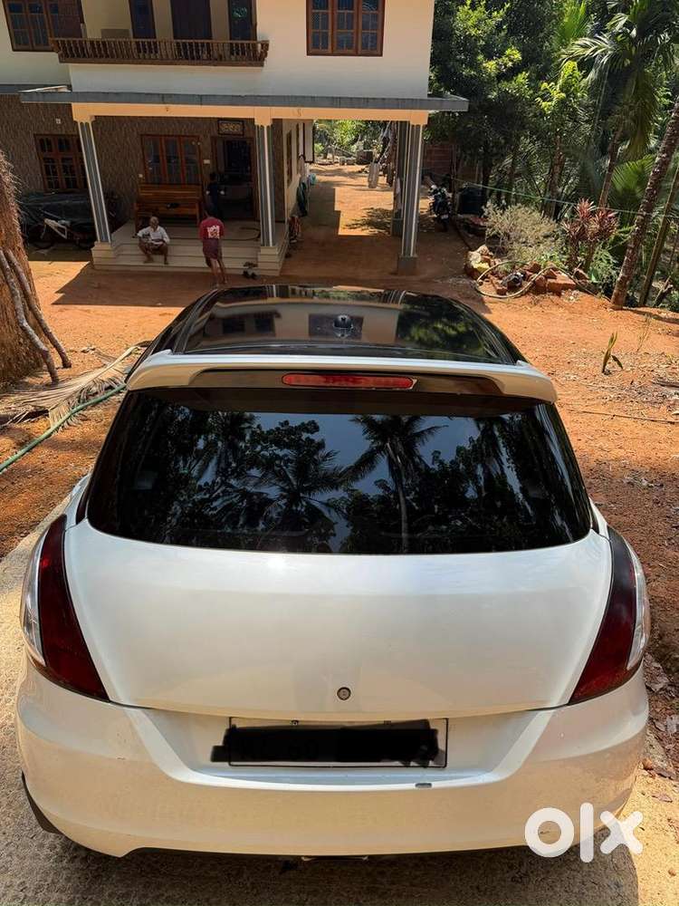 Maruti Suzuki Swift 2015 Petrol 84000 Km Driven