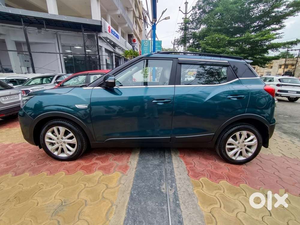 Mahindra Xuv300 W8, 2019, Petrol
