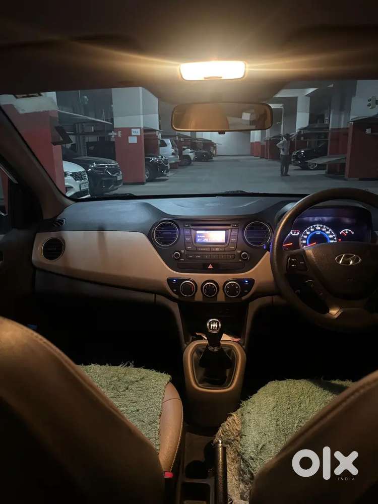 Hyundai Grand I10 2015 Petrol 42200 Km Driven