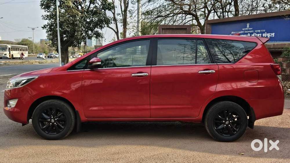 Toyota Innova Crysta Touring Sport 2.4 Mt, 2017, Diesel