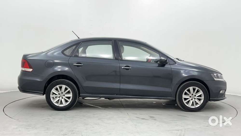 Volkswagen Vento 1.2 Tsi Highline At, 2016, Petrol
