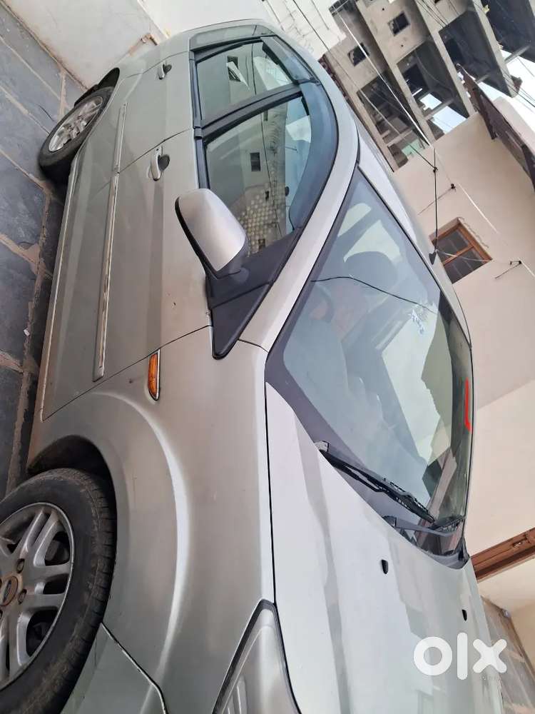 Ford Figo 1.5d 2010 Odometer 80000 Km