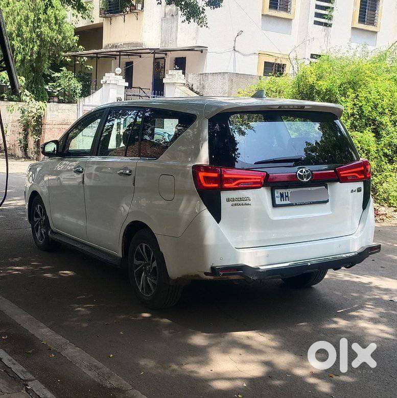 Toyota Innova Crysta [2020-ongoing] 2.4 Gx At 8 Str, 2021, Diesel