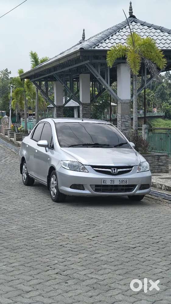 Dolphin Facelift Model