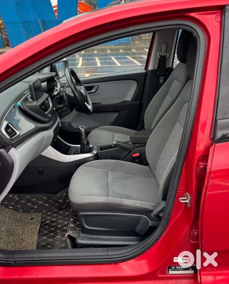 Tata Altroz Xz, 2020, Petrol