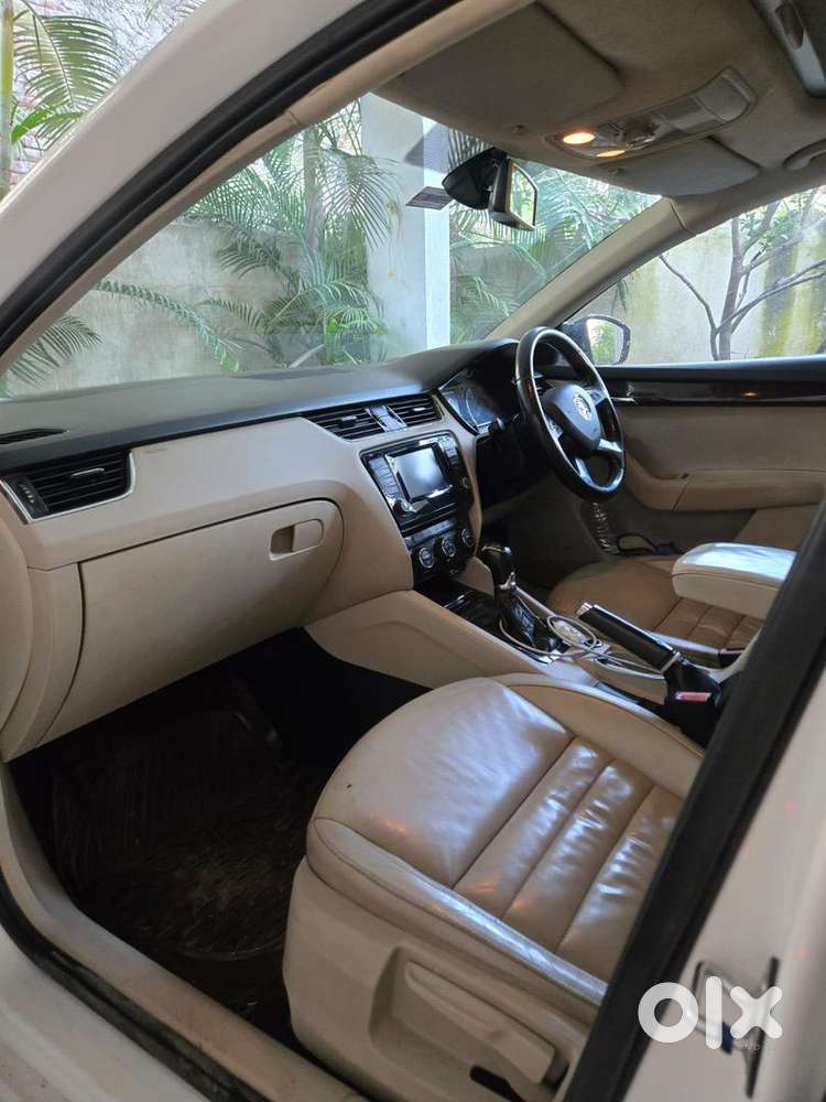Skoda Octavia 2014 Diesel 212000 Km Driven