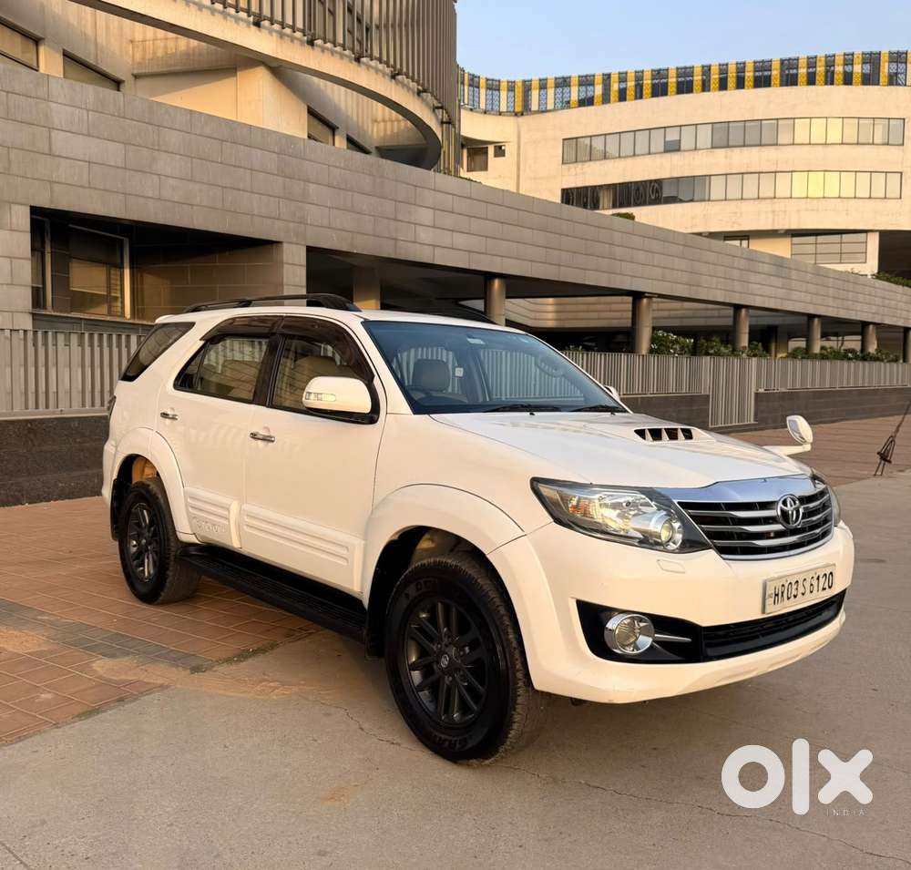 Toyota Fortuner 2011-2016 4x2 At, 2015, Diesel